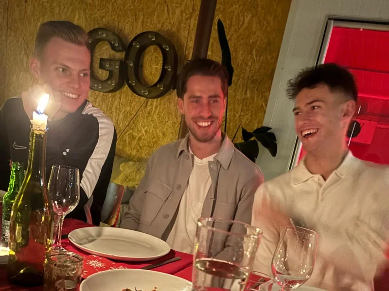 WePlay United team tijdens het kerstdiner 2024